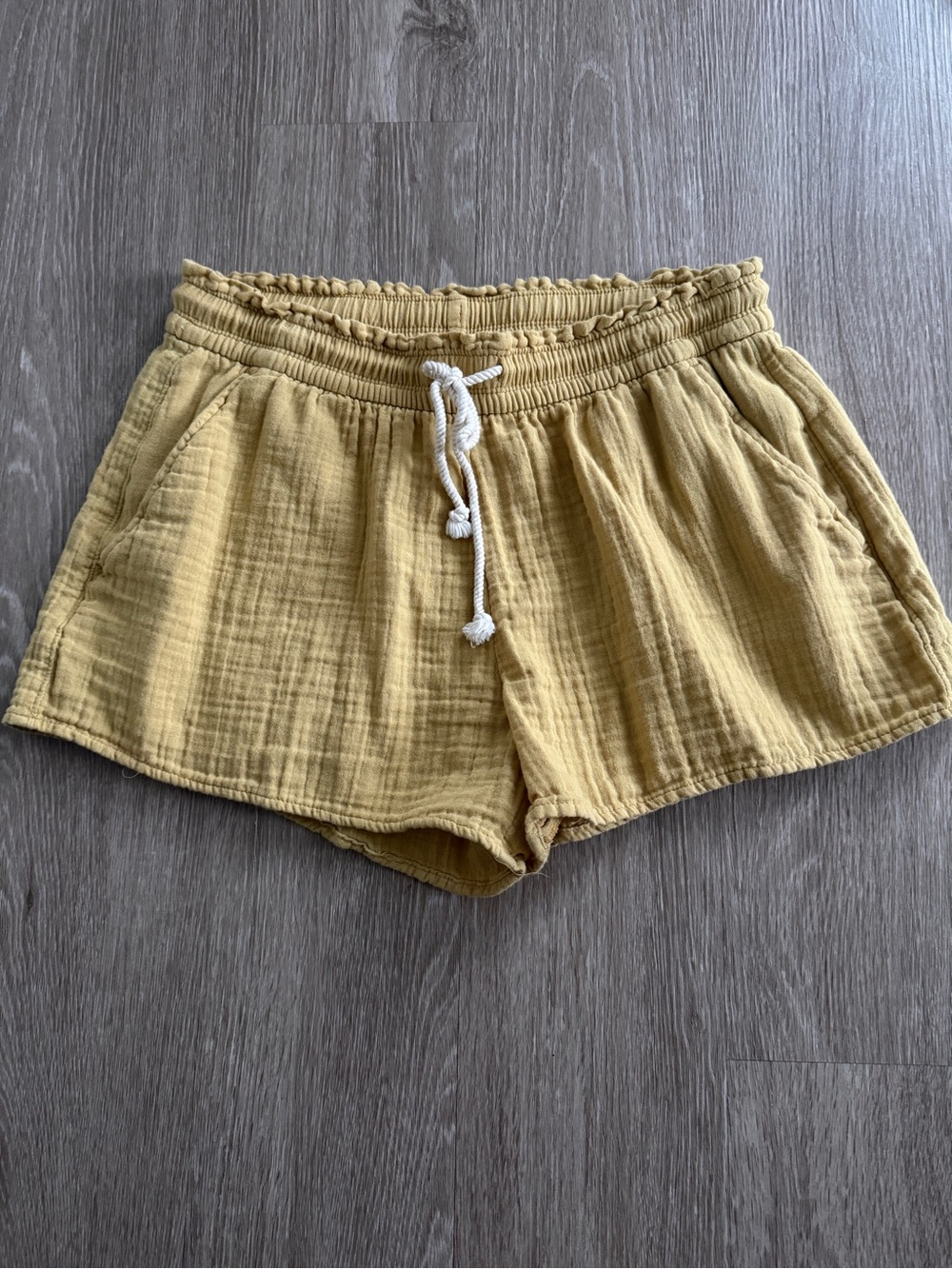 Old Navy Crinkle Gauze Cotton Pull On Shorts